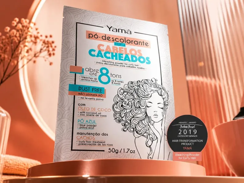 Yamá Pó Descolorante Cacheados packaging design